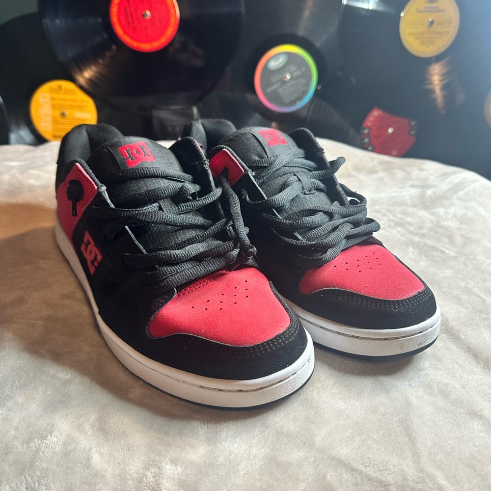 DC Shoes Manteca 4 Shoes - Picture 2 of 8